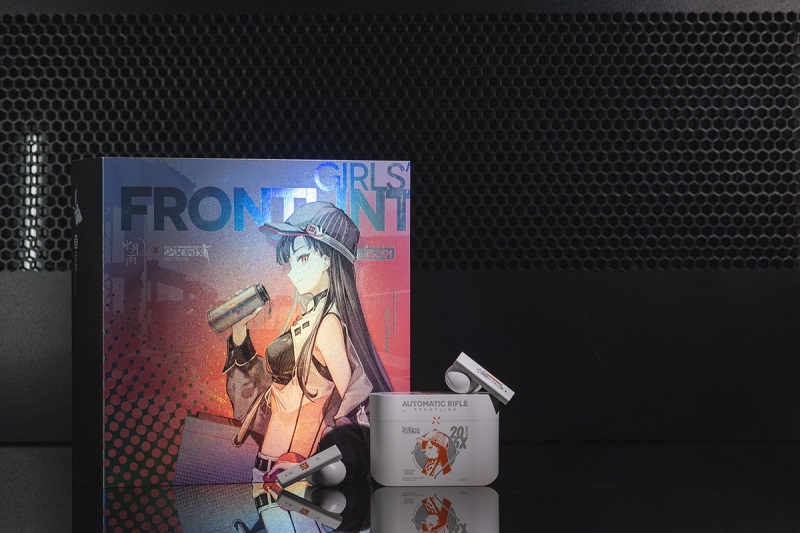 Phần hộp bìa của Moondrop Nekocake Girls Frontline có thiết kế chất lừ